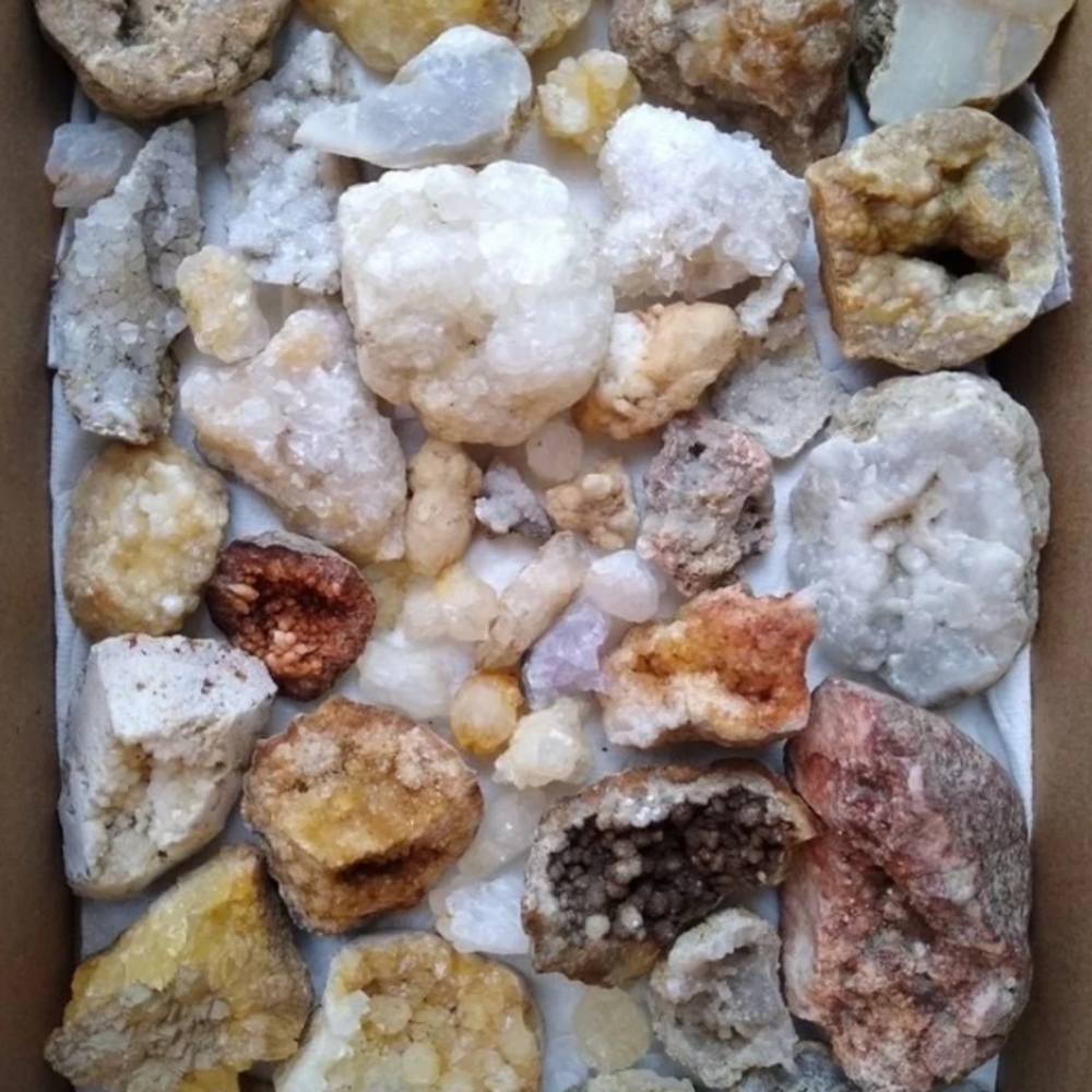 4 Lbs Break Your Own Geodes Open Your Own Crystals Minerals Gems Rocks - Picture 9 of 15